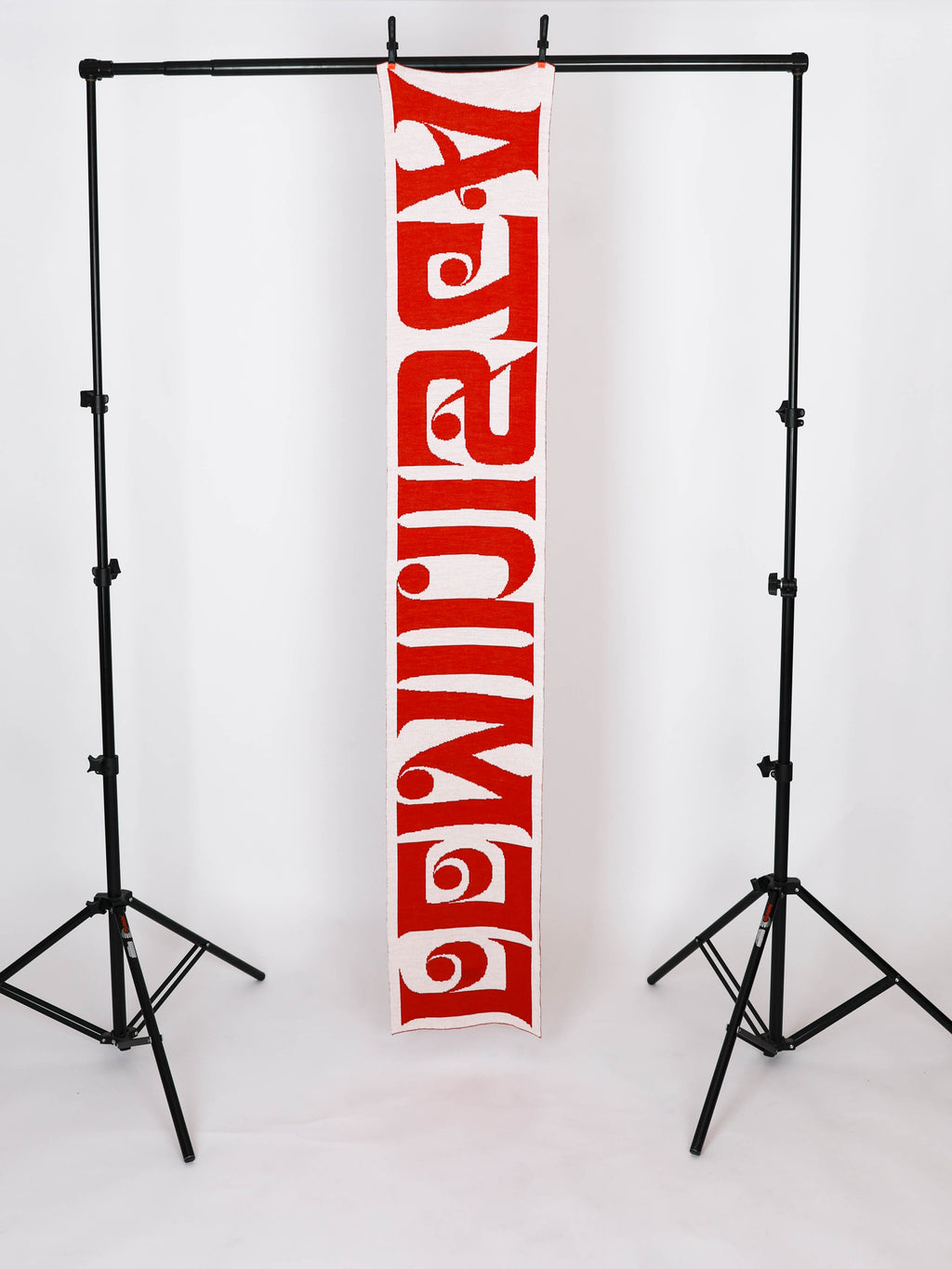 Nordwind Wool Scarf Feminista #W003